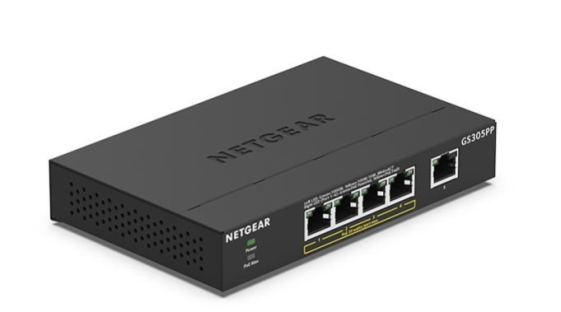 NETGEAR Przełącznik niezarządzalny GS305PP-300EUS 5PT POE/POE+ GIGE - GS305PP-300EUS