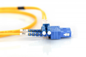 DIGITUS Patch cord światłowodowy FO LC-SC SM 9/125 OS2 duplex LSOH 3m Żółty - DK-2932-03 - Zdjęcie 2