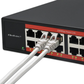 QOLTEC Przełącznik sieciowy SWITCH Gigabit Ethernet PoE | 16x RJ45 | 2x SFP | 1000 Mb/s  - 52364 - Zdjęcie 2