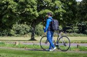 TARGUS Work + Play Cycling 15.6'' Laptop BackPack Czarny - TSB949EU - Zdjęcie 6