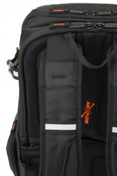 TARGUS Work + Play Cycling 15.6'' Laptop BackPack Czarny - TSB949EU - Zdjęcie 9